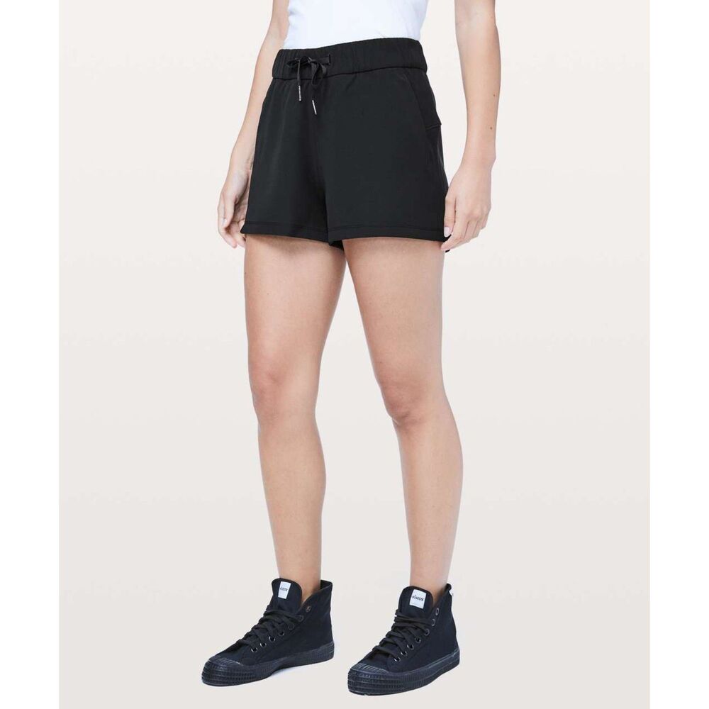 Lululemon Black On The Fly Drawstring Shorts Woven Women's Size 6